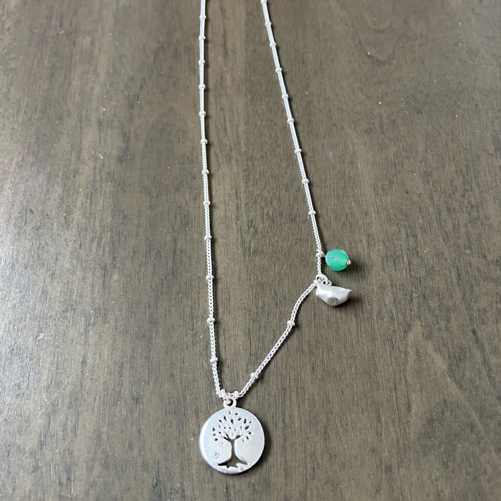 Silver Tree Pendant Necklace with Green Bead Women’s Fossil 18in w Extension.